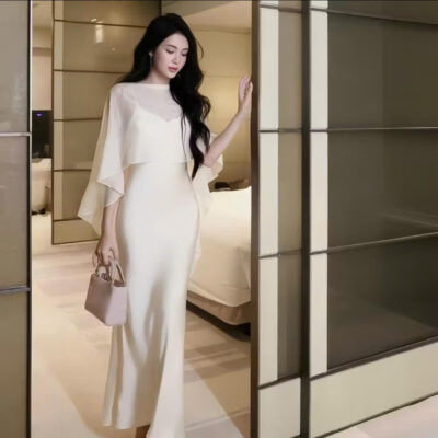 Váy vintage dáng dài cổ điển – Bí mật giúp bạn hóa nàng thơ thanh lịch giữa xu hướng hiện đại